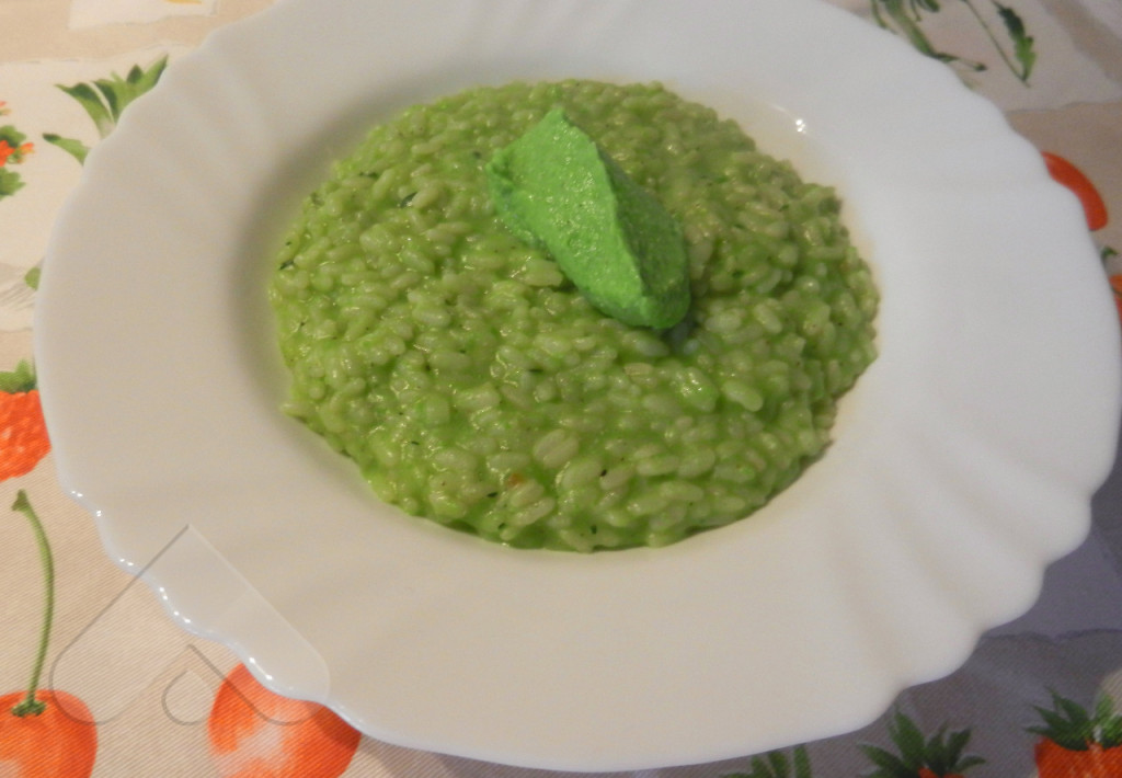 Rizoto me pesto bizelesh