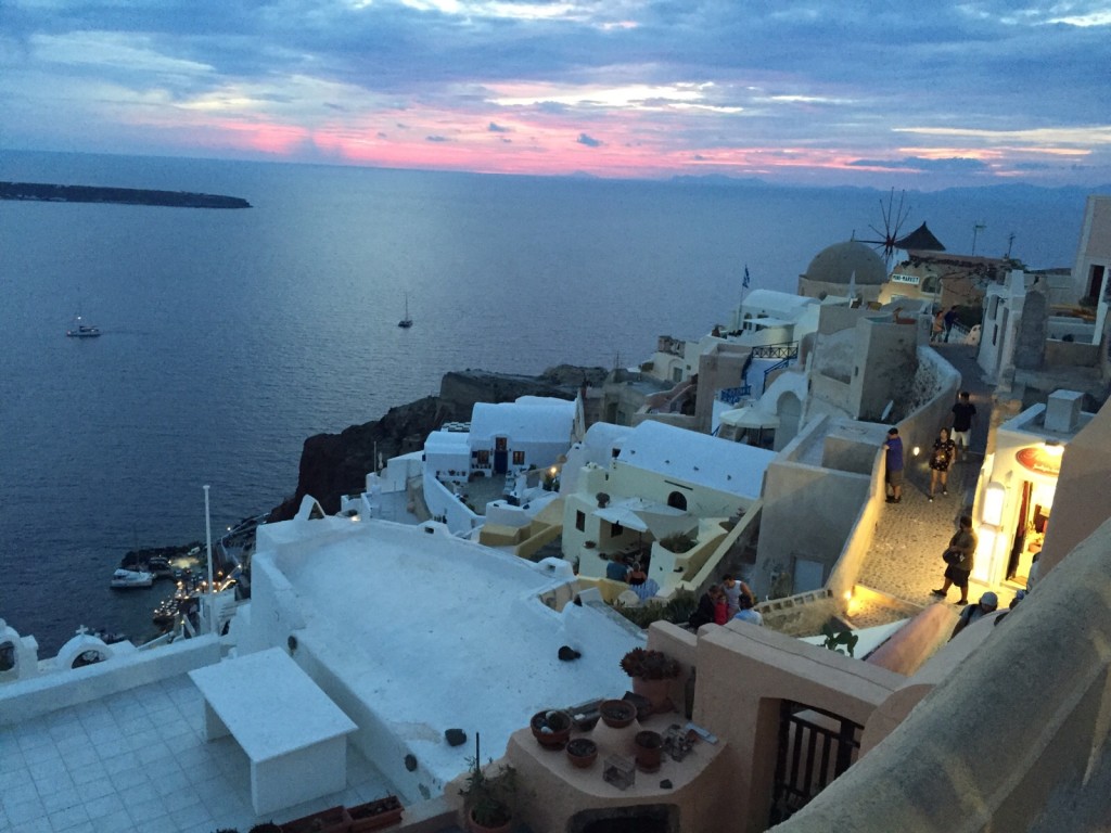 Oia fshati mei bukur ne Santorini. 