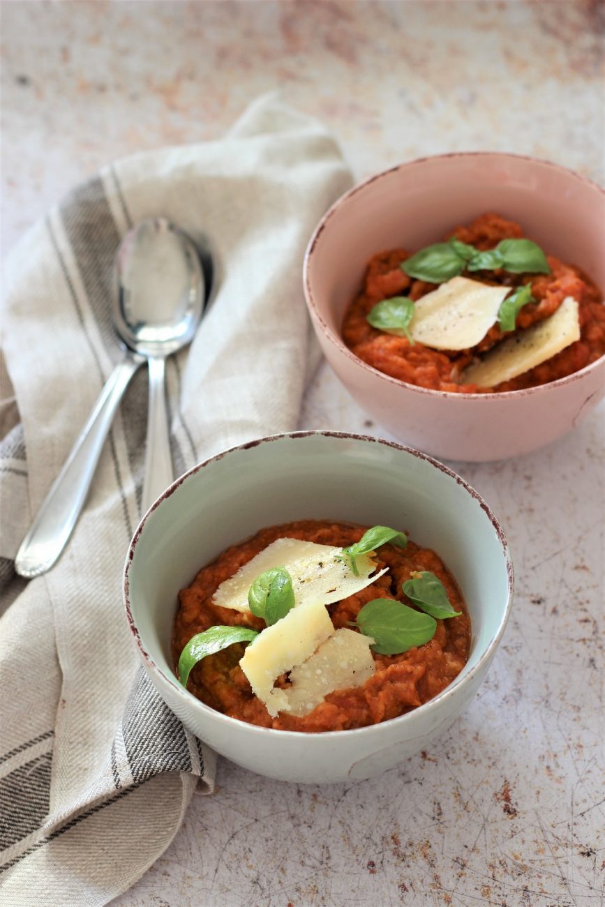 Pappa al pomodoro-Përshesh me domate